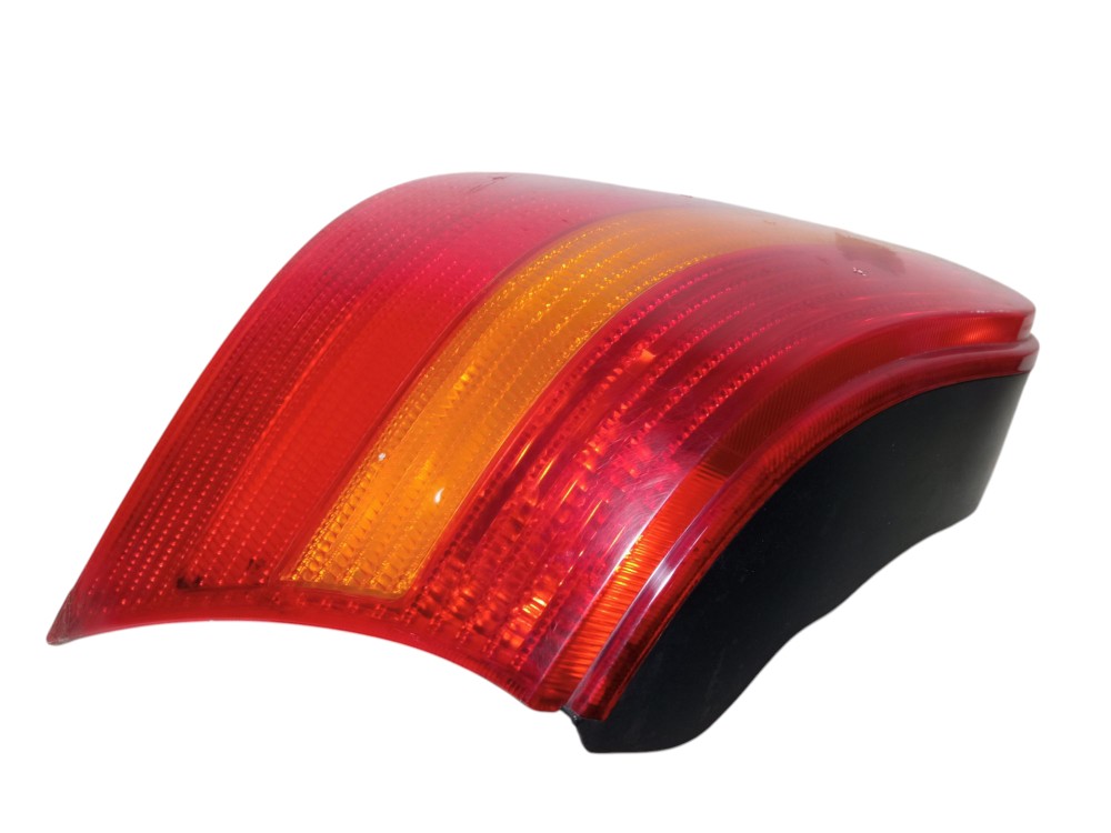 Lanterna Traseira Direita Volkswagen Golf Sapao 2000 2005  Direito/passageiro Vermelho 3