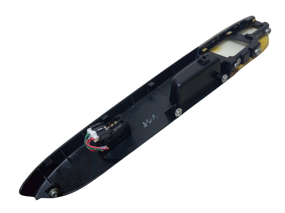 Moldura Botao Vidro Porta Dianteira Direita Suzuki Sx4 2012 5