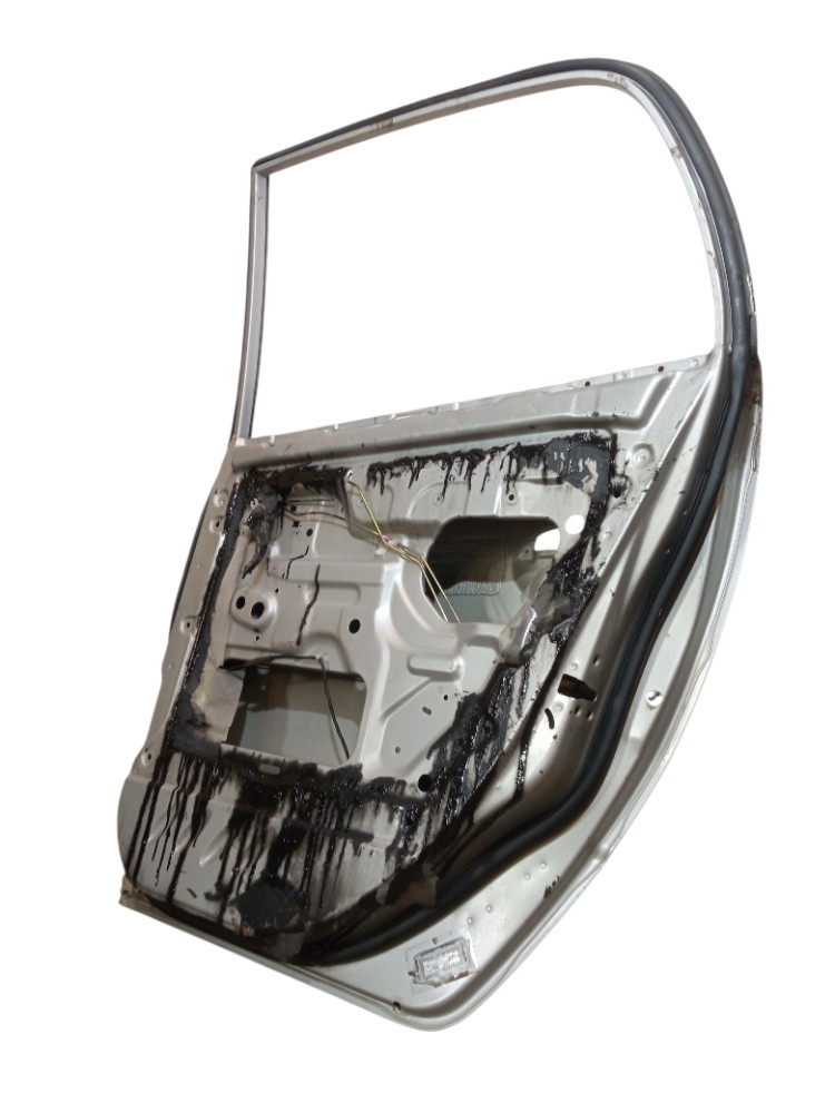 Porta Traseira Direita Hyundai Atos Prime 2000 2003 Traseira Direito Prata 7