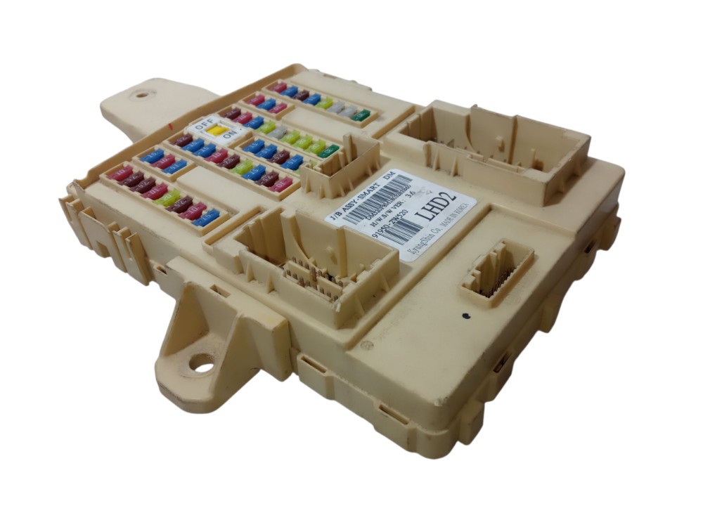 Modulo Caixa De Fusiveis Hyundai Santa Fe 2013 2016 2