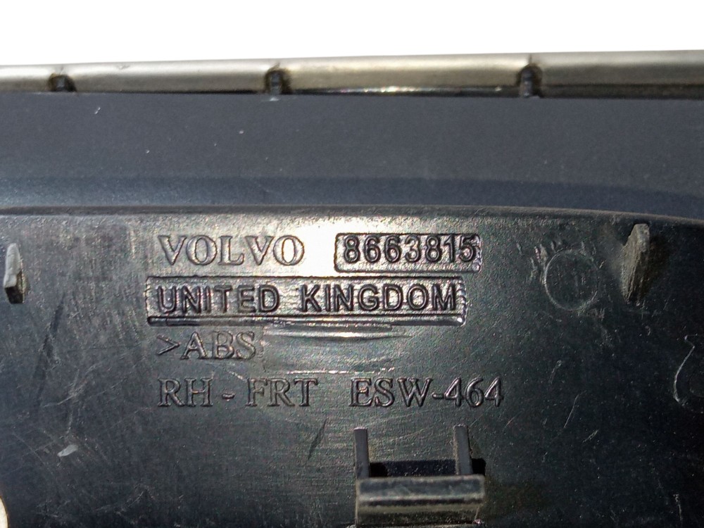 Moldura Botao Vidro Porta Dianteira Direita Volvo S40 2008 8