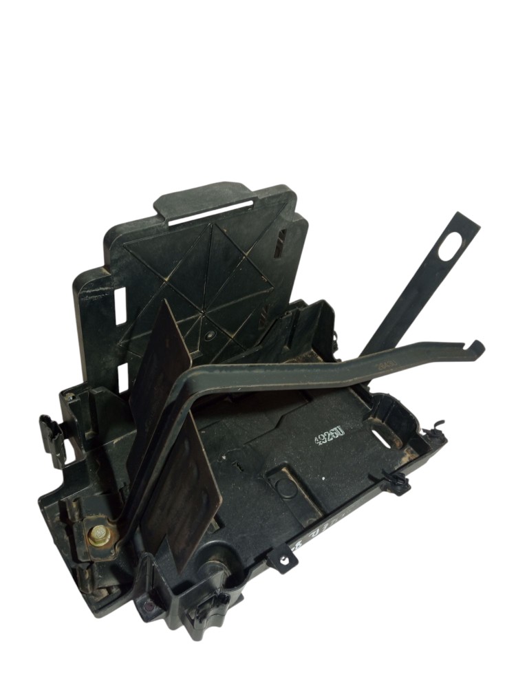 Suporte Caixa Bateria Bandeja Gm Tracker 2017 2019 1.4 16v 5
