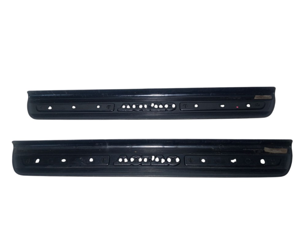Par Soleira Porta Traseira Volvo S40 2005 2009 Original  Preto 5