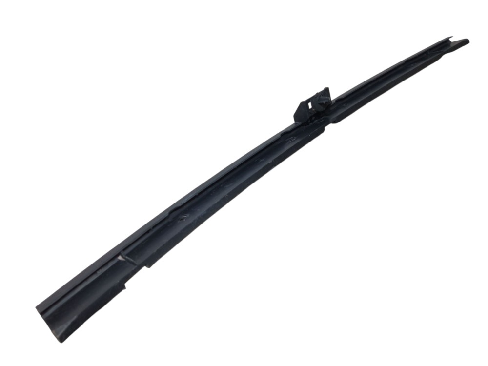 Suporte Guia Central Parachoque Traseiro Peugeot 207 2010 8