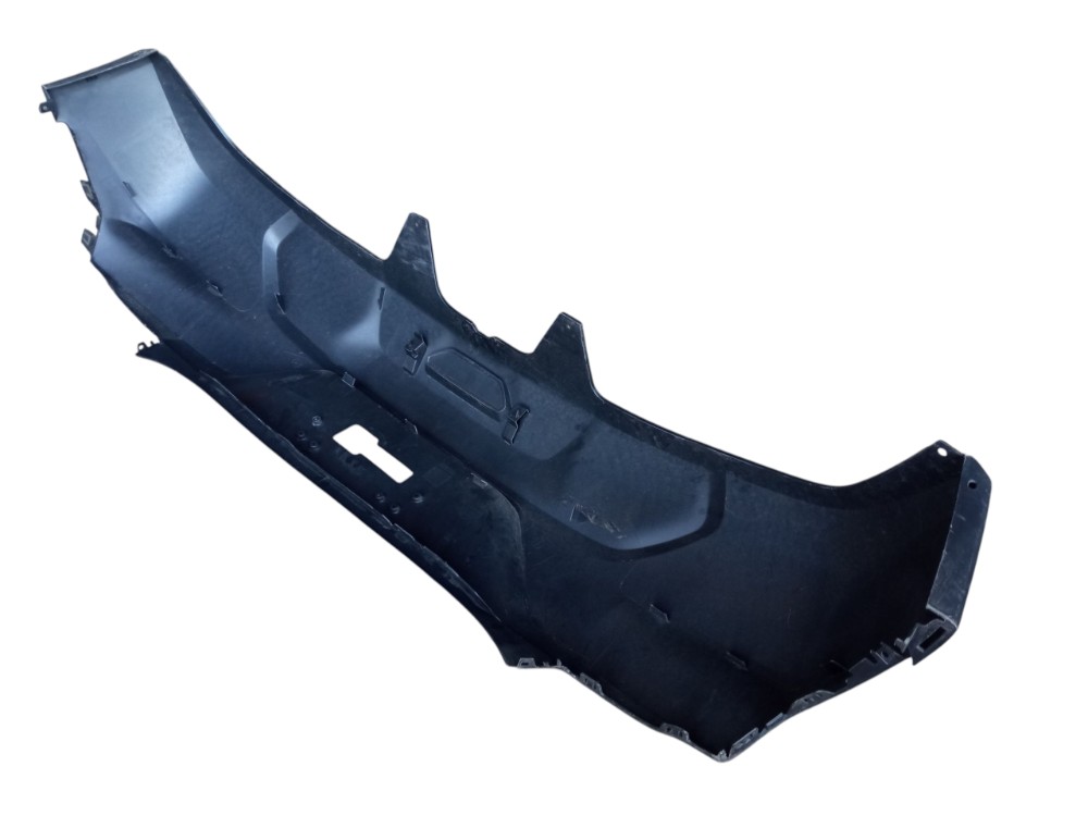 Parachoque Traseiro Chevrolet Tracker 2021 2022 2023 6