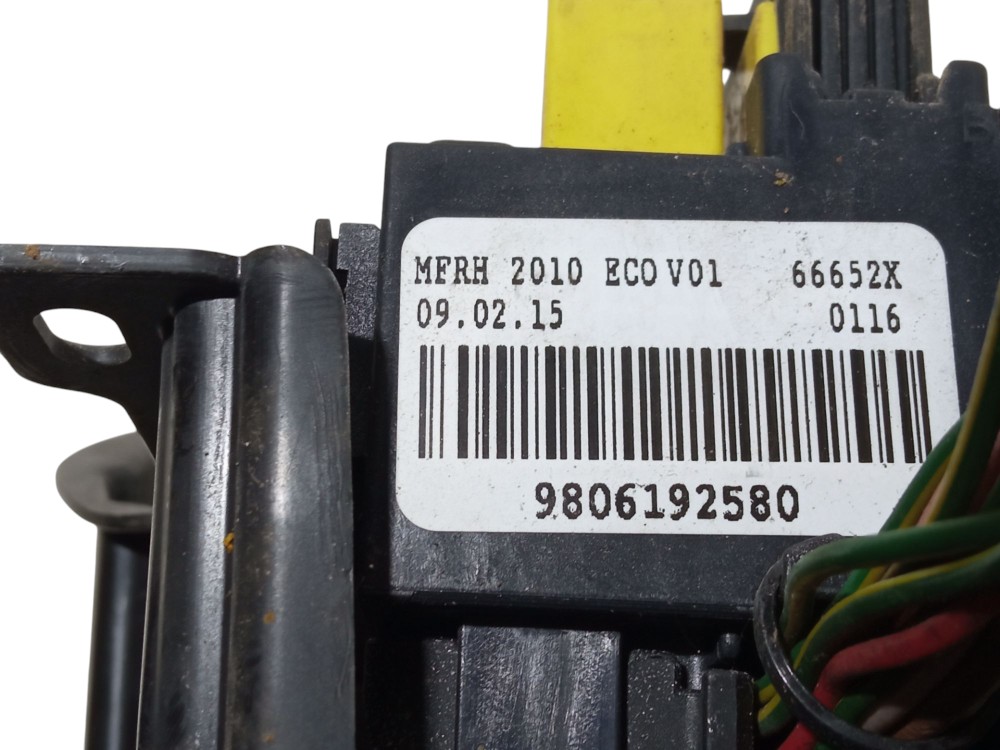 Caixa De Fusiveis Interna Peugeot 208 2015 2018 1.6 Original 6
