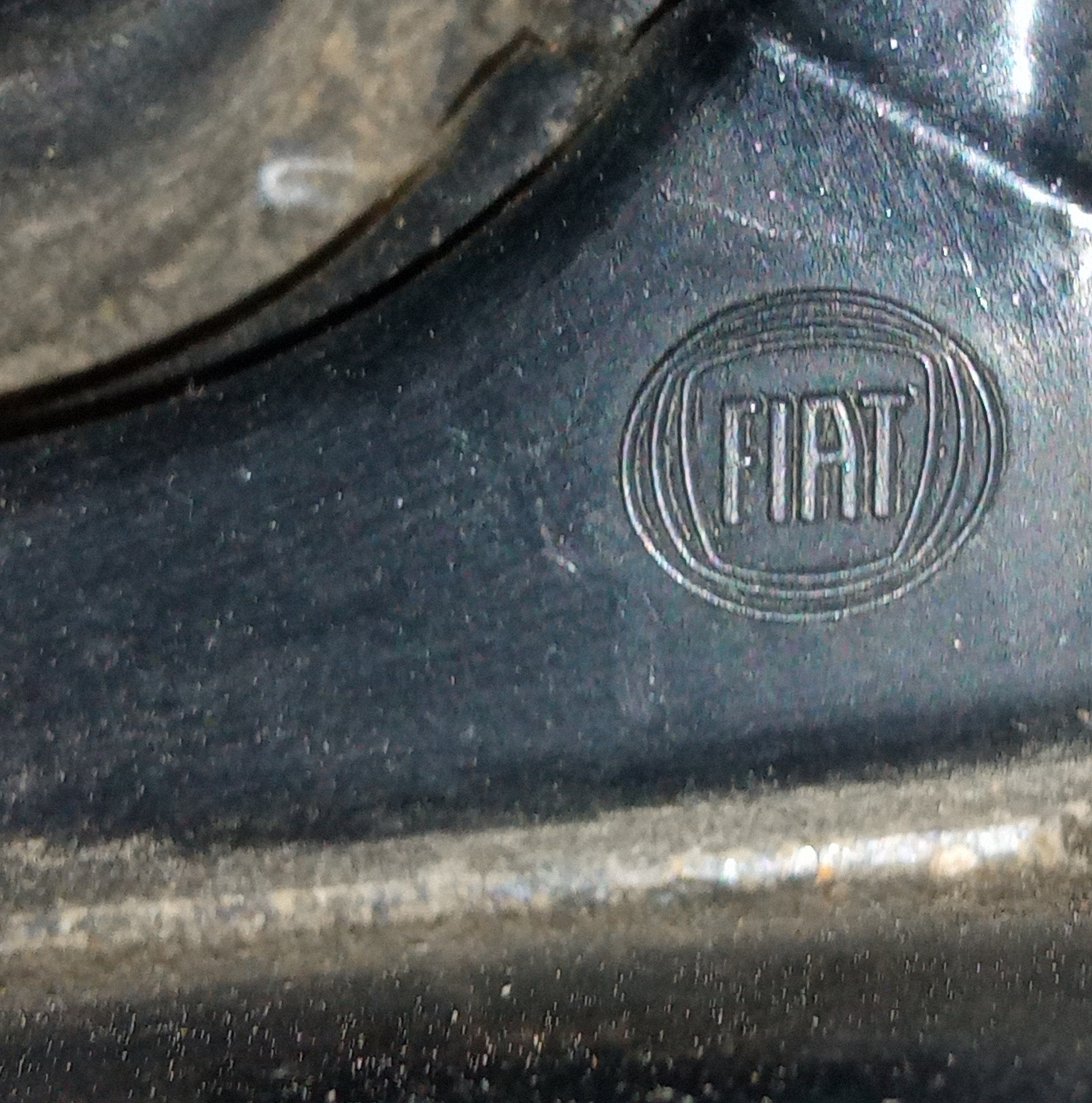 Lanterna Traseira Direita Fiat Uno Vivace 2010 A 2015 Usado  Direito Vermelho 5