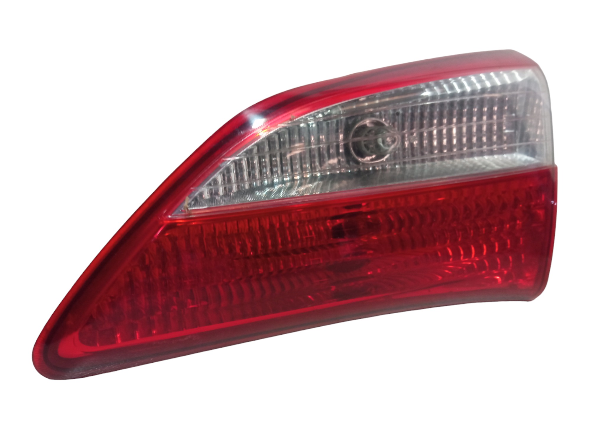 Lanterna Tampa Traseira Lado Direito Hyundai Hb20 2013 2015 2