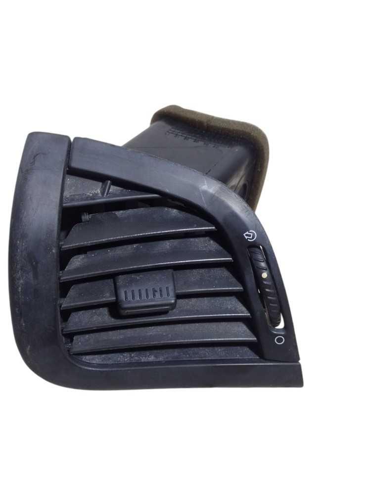 Difusor de ar esquerdo Peugeot 207 passion hoggar 2