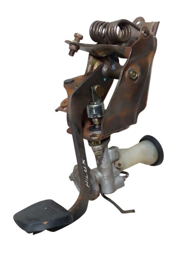 Pedal Embreagem Cilindro Mestre Toyota Hilux Sw4 96 2002 2