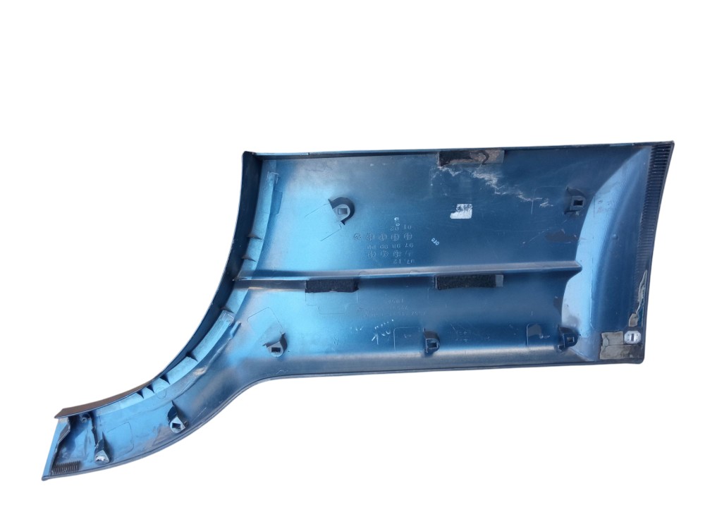 Moldura Aplique Porta Traseira Direita Gm Tracker 99 2004 4