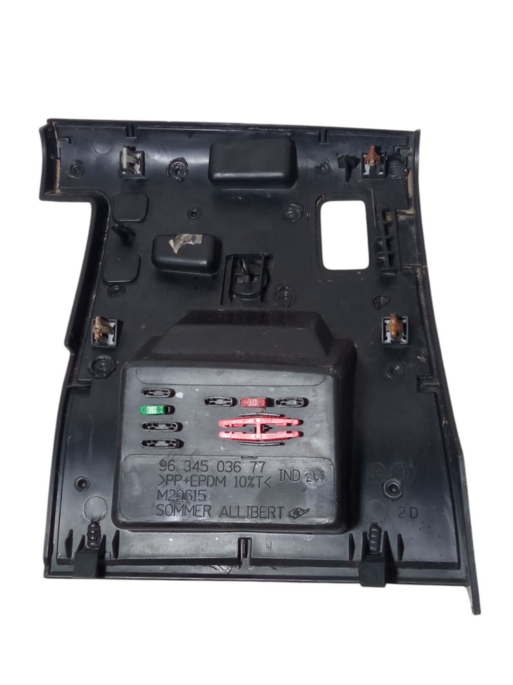 Tampa Caixa De Fusiveis Interna Peugeot 307 Sw 2007 2008 2.0 5