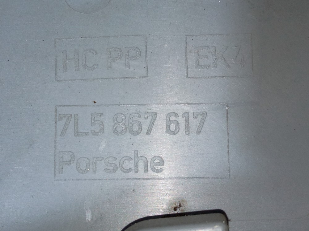Acabamento Teto Luz Porta Malas Porsche Cayenne 2006 2010 6