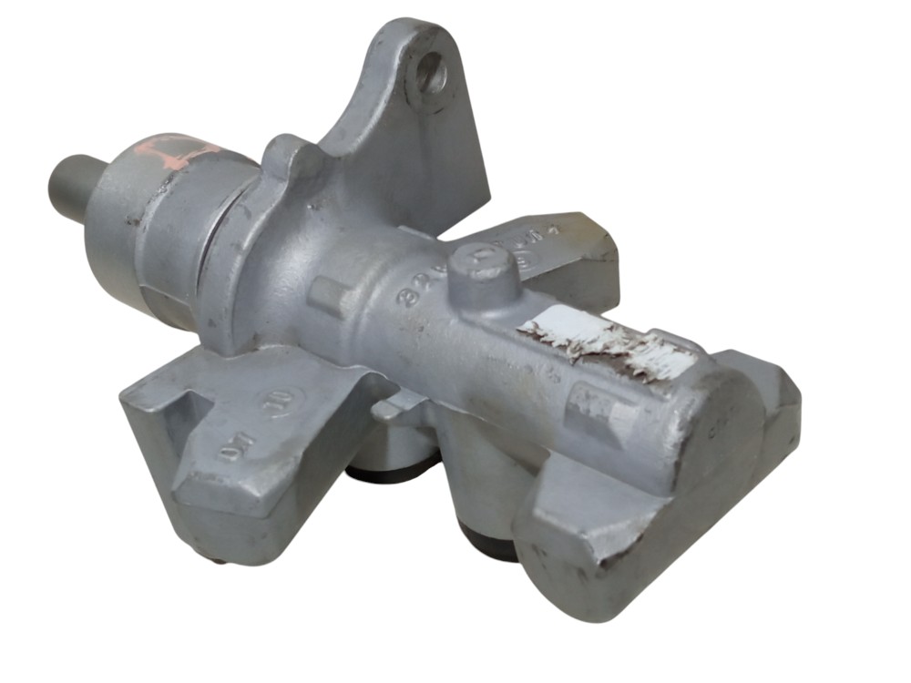 Cilindro Mestre Freio Land Rover Discovery 3 2005 2009 Usado 5