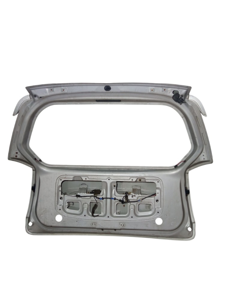 Tampa Traseira Porta Malas Hyundai Atos Prime 2000 2003 Prata 4