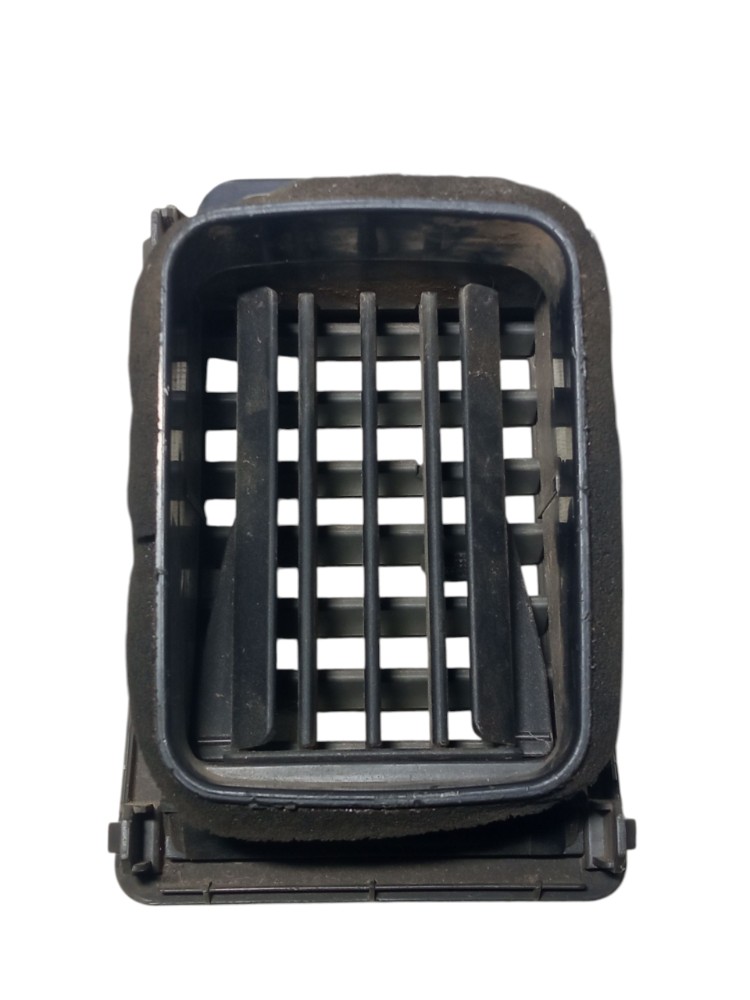 Moldura Difusor Ar Esquerdo Painel Toyota Hilux 2006 2015 4