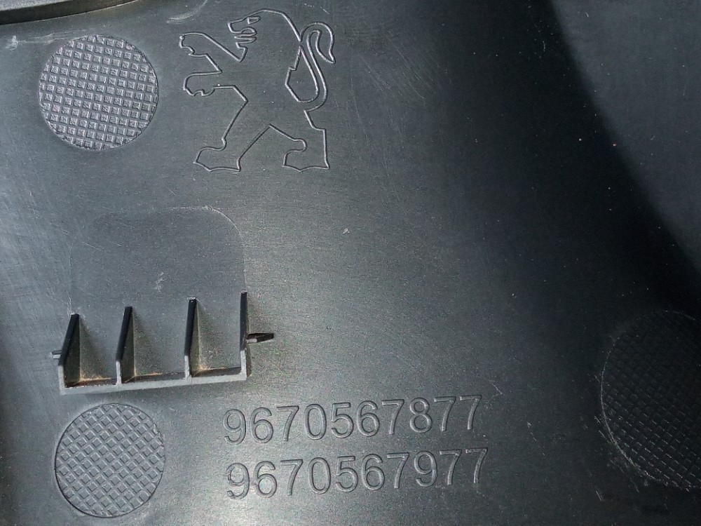 Acabamento Console Central Peugeot 308 408 2011 2016 Usado 3