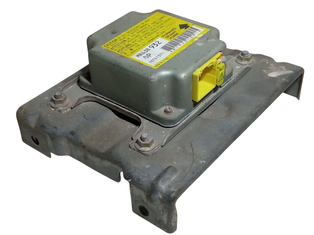 Suporte modulo airbag Mitsubishi pajero tr4 2005 2010 4