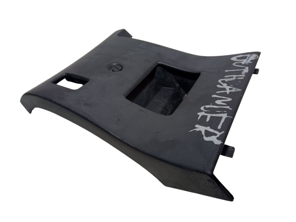 Tampa Caixa De Fusiveis Interna Peugeot 307 Sw 2007 2008 2.0 2