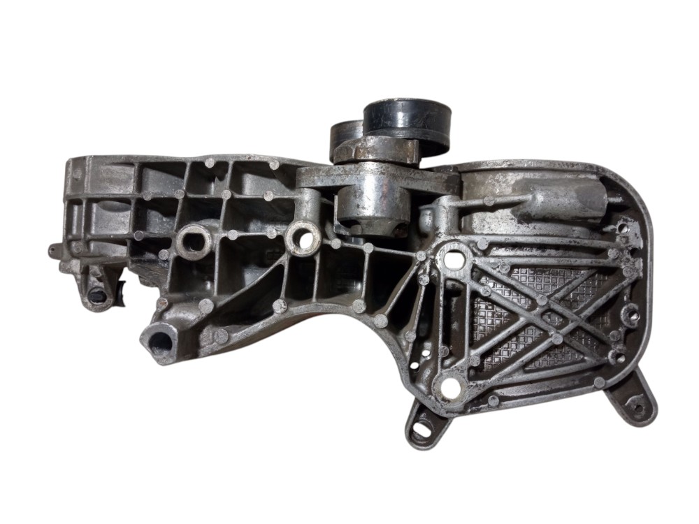 Suporte Alternador Compressor Ar Logan Sandero 2012 2014 1.6 6