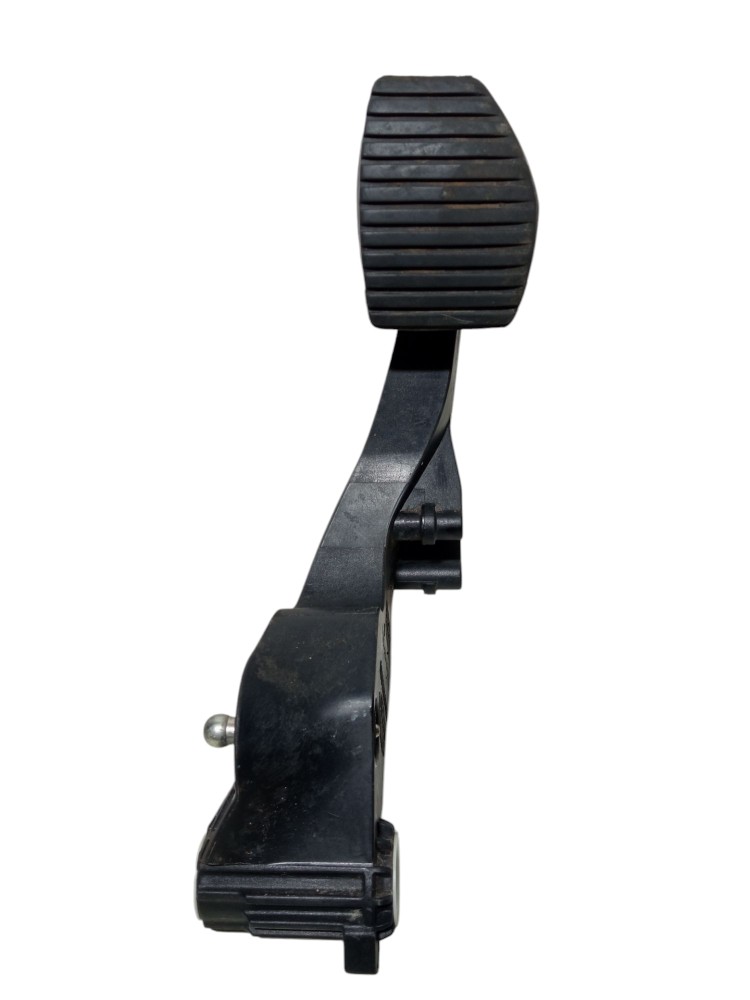 Pedal Embreagem Peugeot 208 Citroen C3 2015 2019 1.6 16v 3