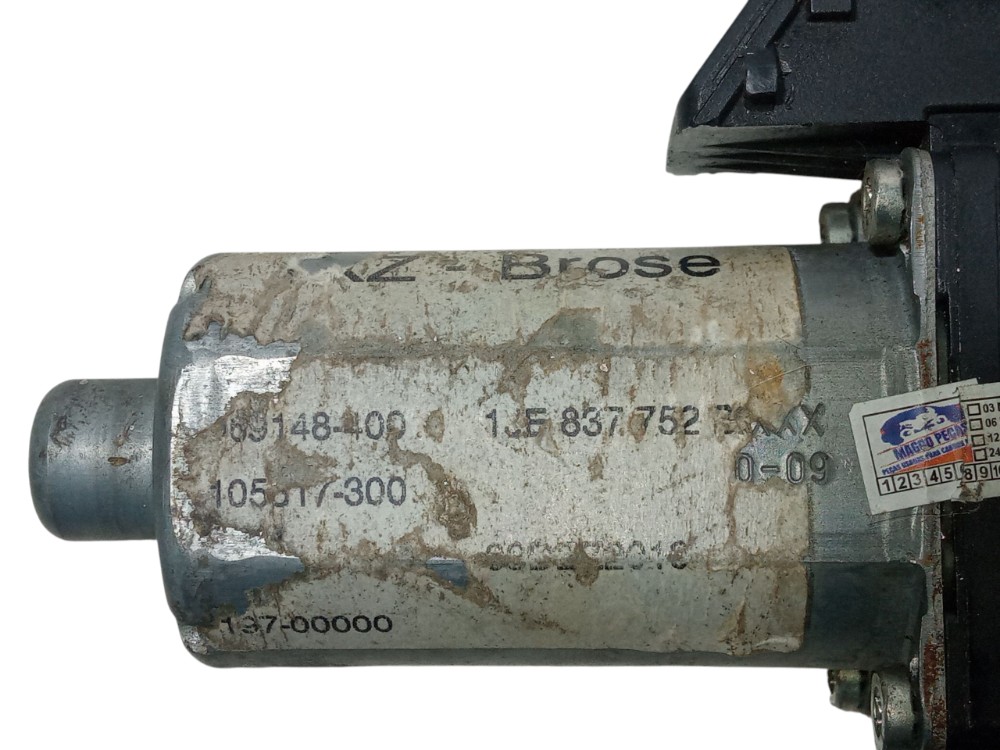 Motor Vidro Eletrico Dianteiro Direito Vw Golf 2002 2010 7