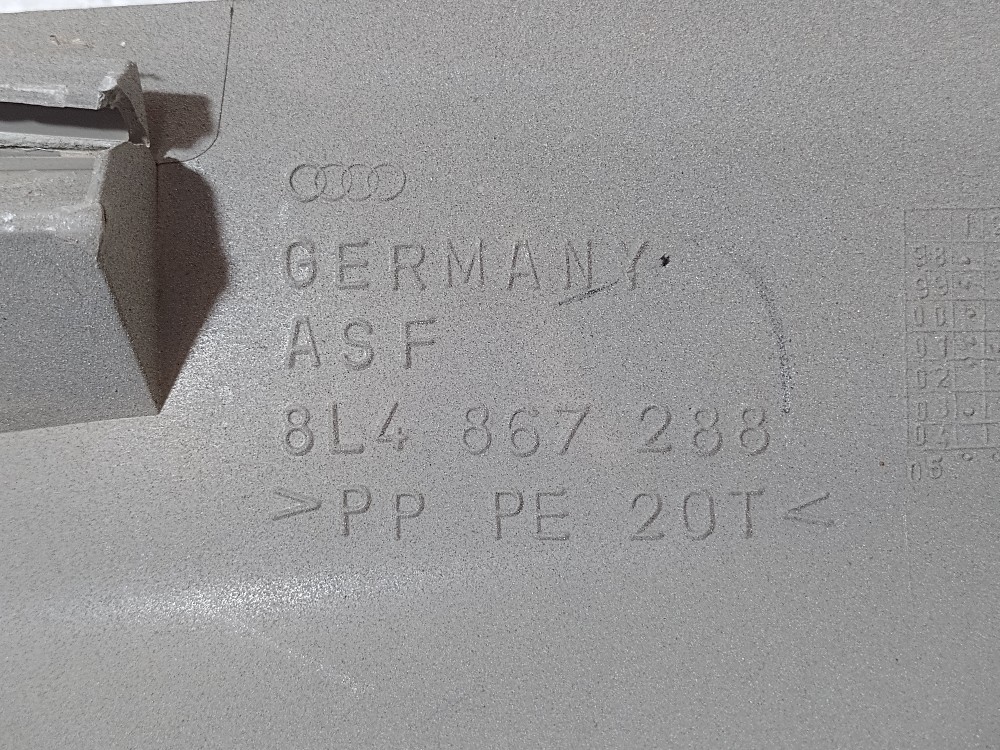 Moldura Acabamento Coluna Traseira Direita Audi A3 2000 2005 9