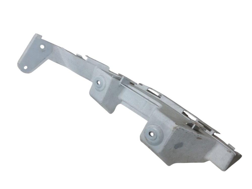 Guia Parachoque Traseiro Direito Gm Omega 2008 3.6 V6 7