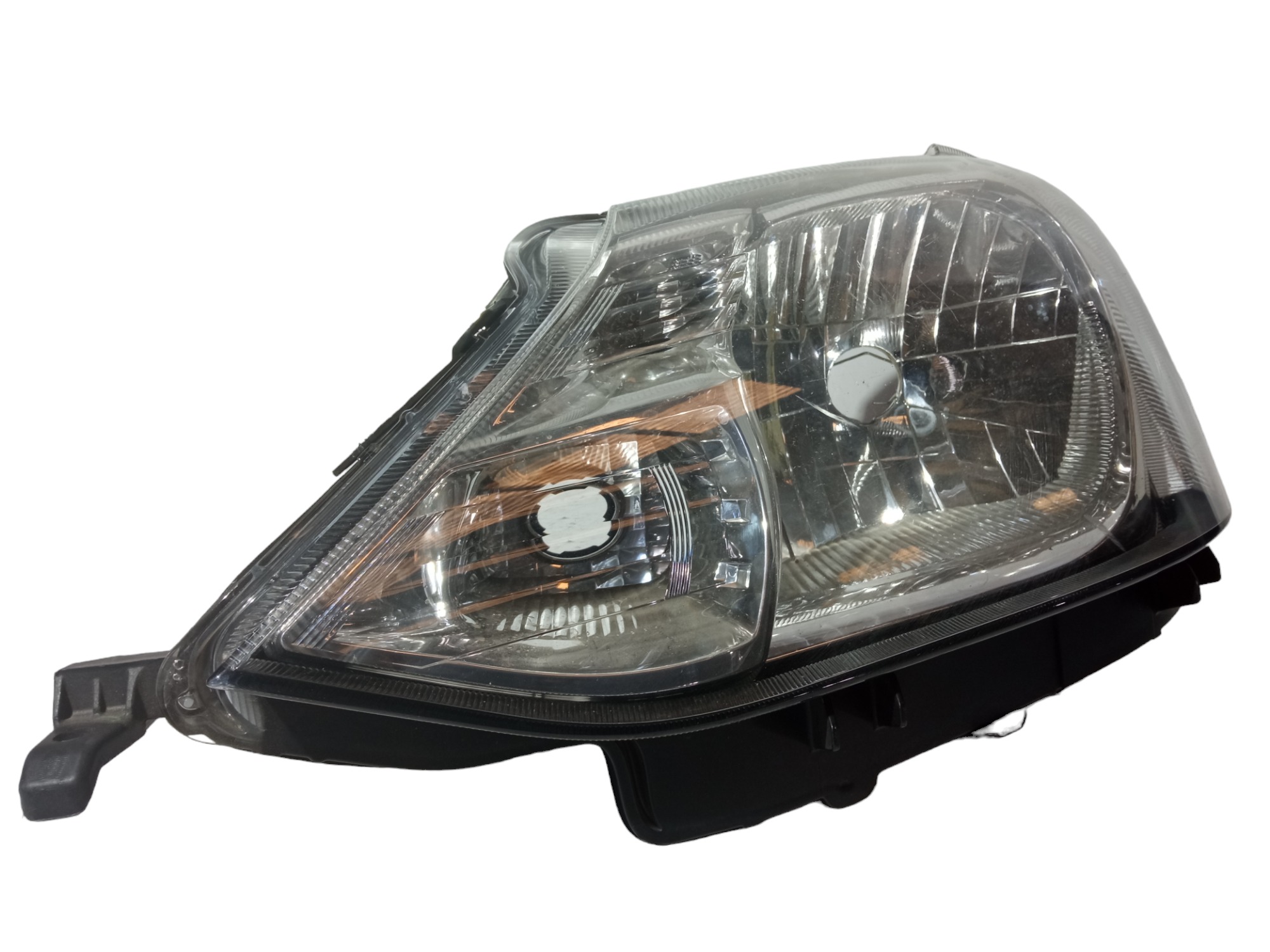 Farol Dianteiro Lado Esquerdo Toyota Etios Sedan 2015 A 2018 2