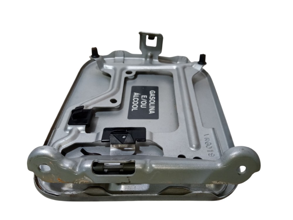 Portinhola Tampa Tanque Combustivel Nissan March 2015 2018  Prata 2017 7