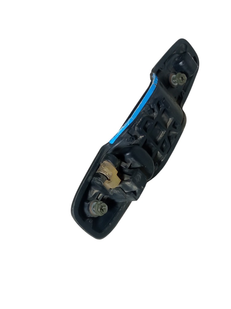 Macaneta Externa Traseira Esquerda Gm Tracker 2001 2009 2 0 Preto 3