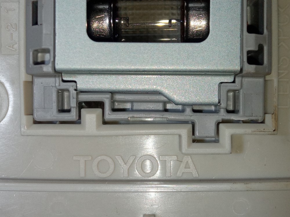 Luz Cortesia Traseira Teto Toyota Corolla Xei 2022 2023 2.0 6