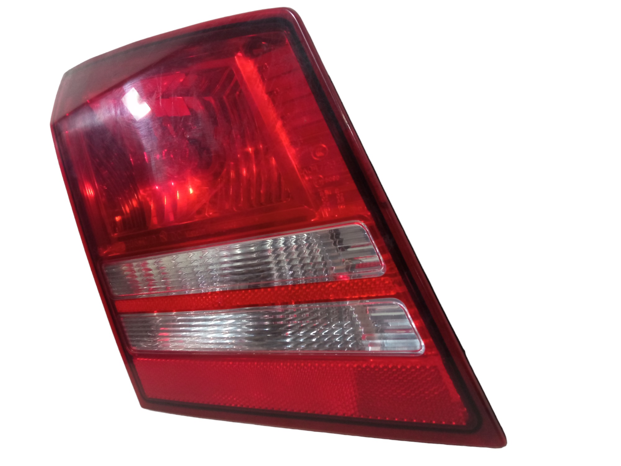 Lanterna Traseira Tampa Esquerda Dodge Journey 2009 A 2012 Esquerdo 2