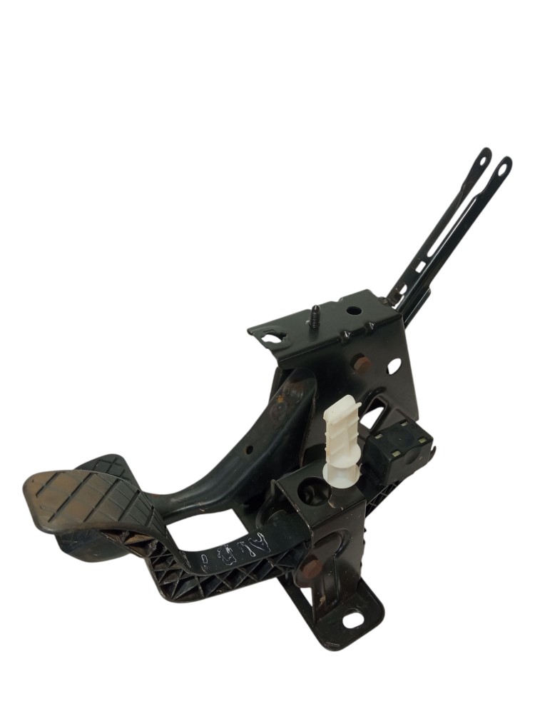 Pedaleira Pedal Acelerador Freio Audi A3 Automatico 99 2006 2