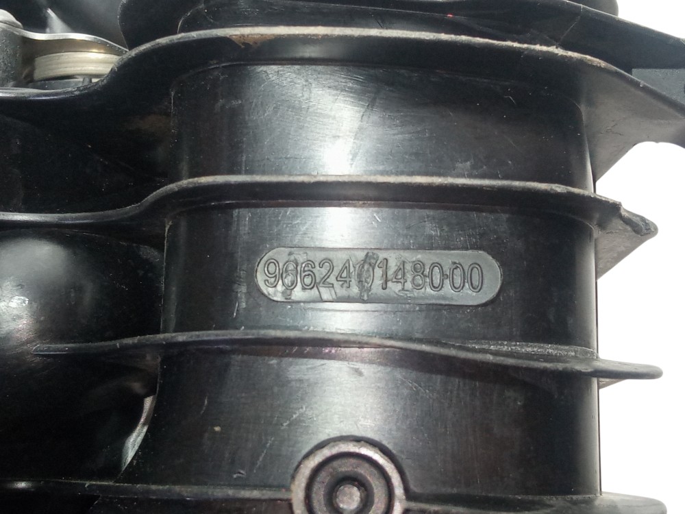 Coletor Admissao Peugeot 307 Citroen C4 2008 2012 2.0 Usado 6
