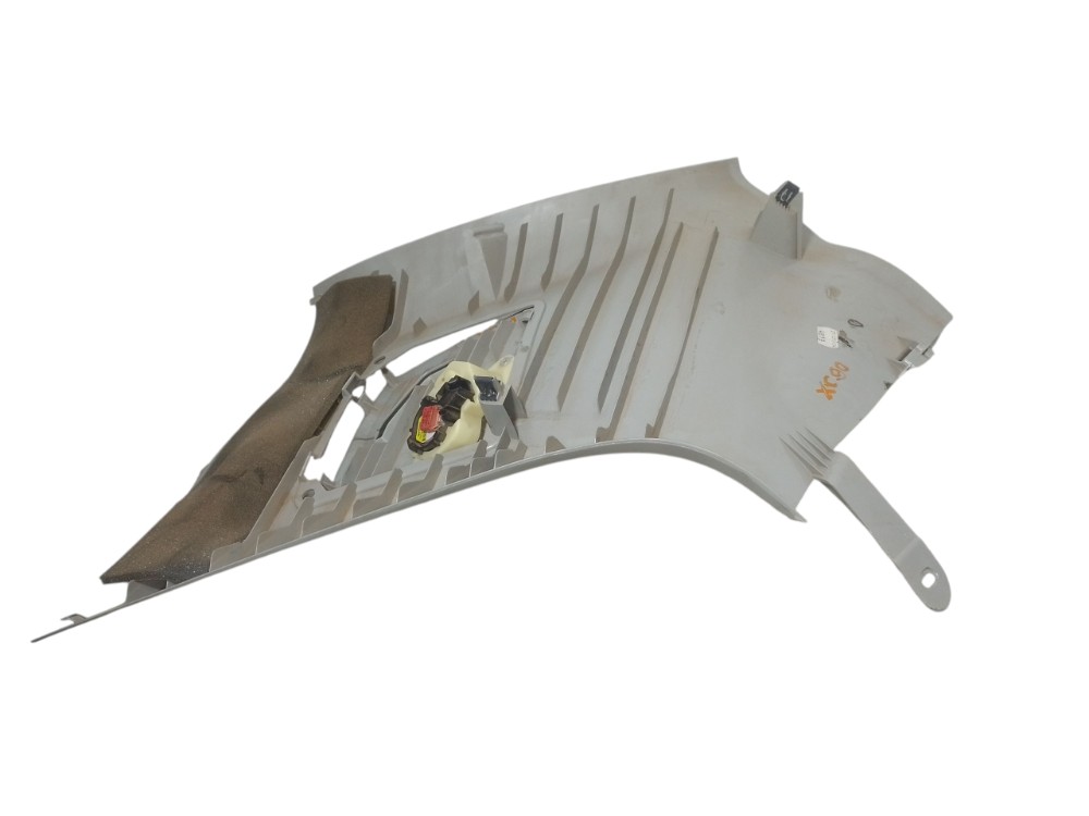 Moldura Coluna Traseira Esquerda Volvo Xc90 2004 2005 3.0 5