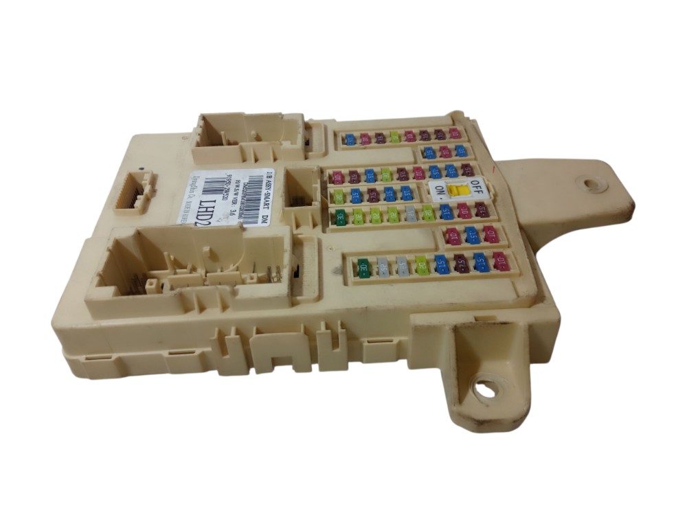 Modulo Caixa De Fusiveis Hyundai Santa Fe 2013 2016 4