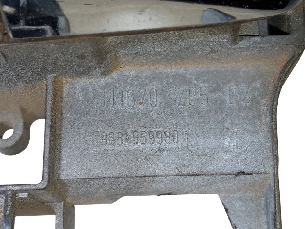 Macaneta Externa Traseira Direita Peugeot 308 2012 2016  Cromado Traseira 8