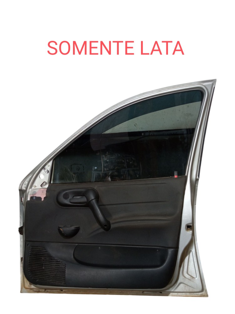 Porta Dianteira Direita Chevrolet Corsa Classic 2011 2015  Dianteira Direito Prata 3
