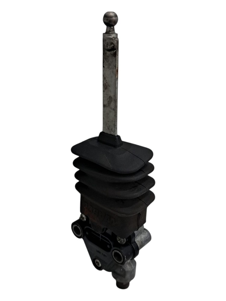 Valvula Nivelamento Cabine Mb Axor Actros 1