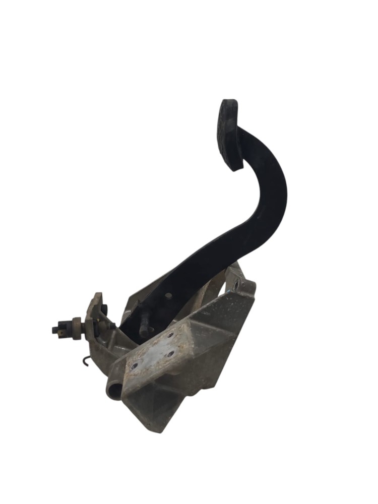 Suporte Pedal Freio Mb 4