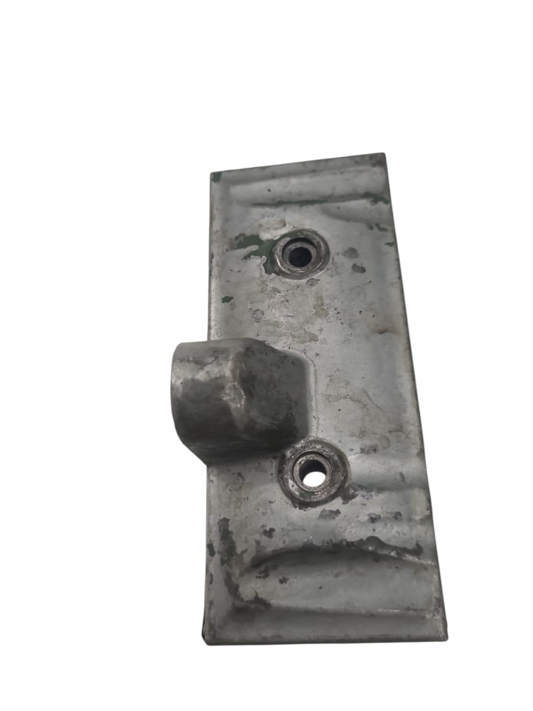 Tampa Lateral Bomba Injetora Mwm 2