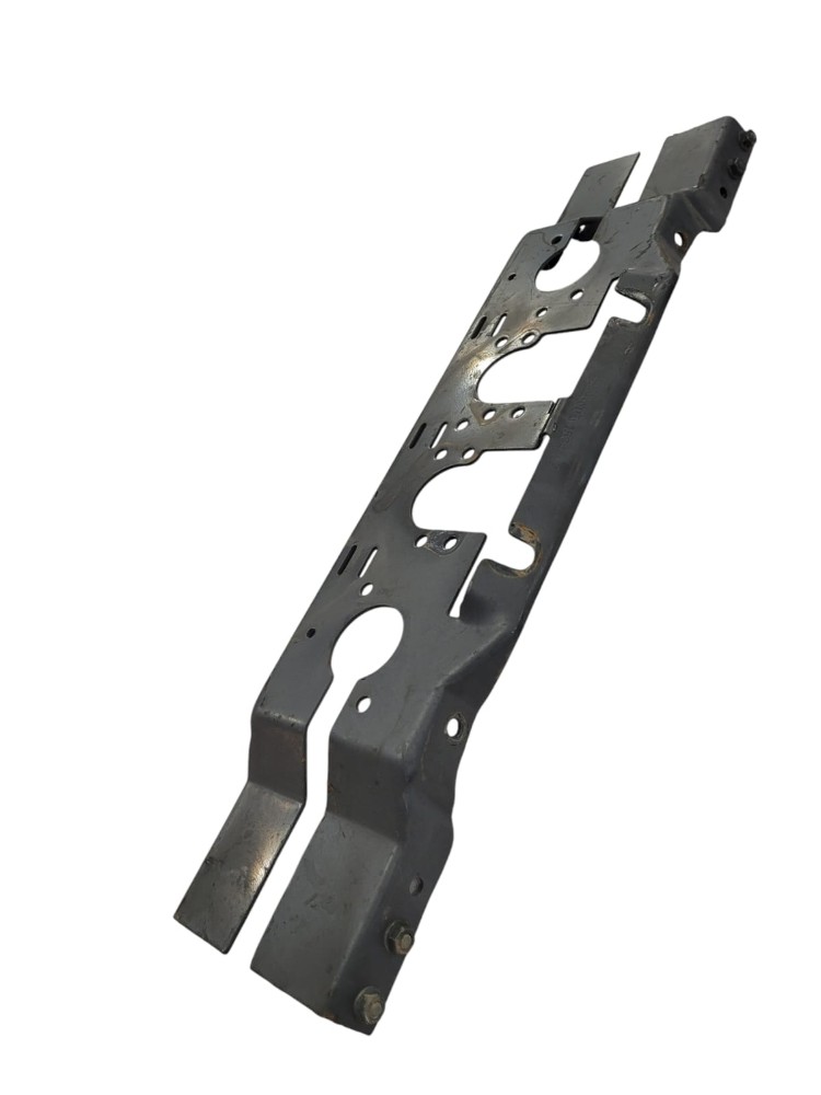 Suporte Fixacao Travessa Scania 4