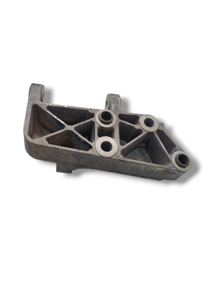 Suporte Alternador Mb Axor 2423 5