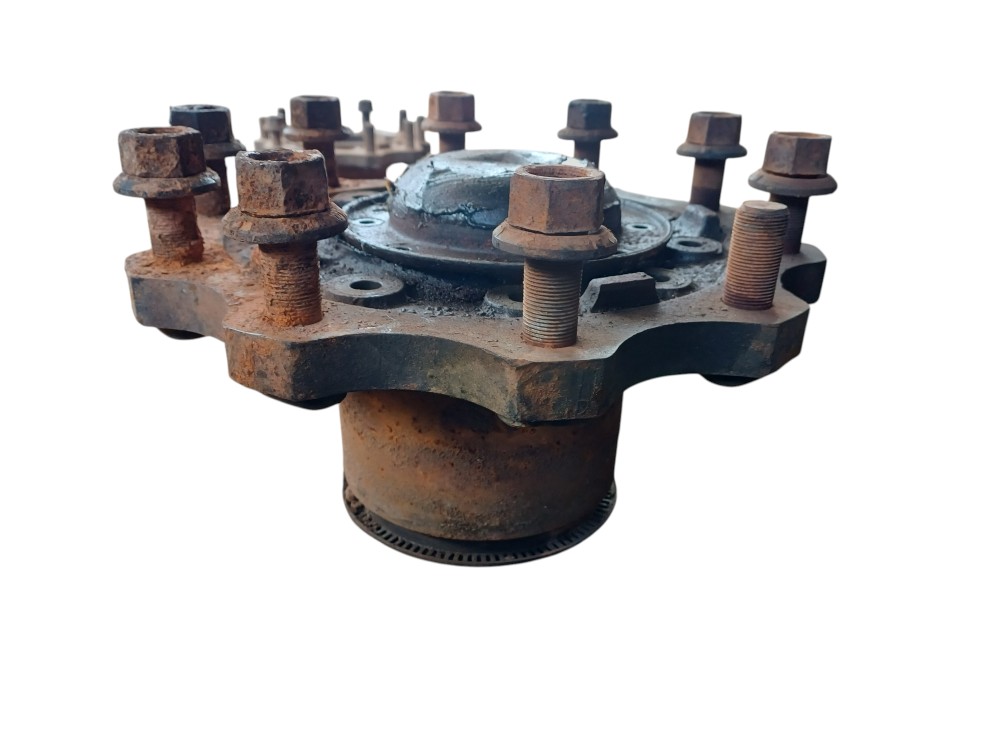 Cubo Dianteiro Mb Axor 3