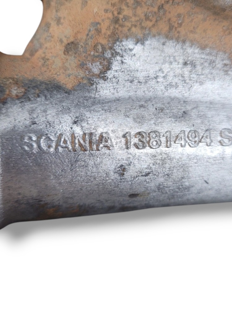 Carcaça Válvula Termostática Scania 124 6