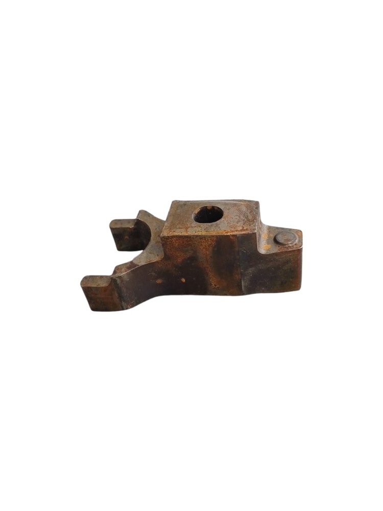Garfo Fixação Unidade Injetora Motor Volvo D12 D13 2012 3