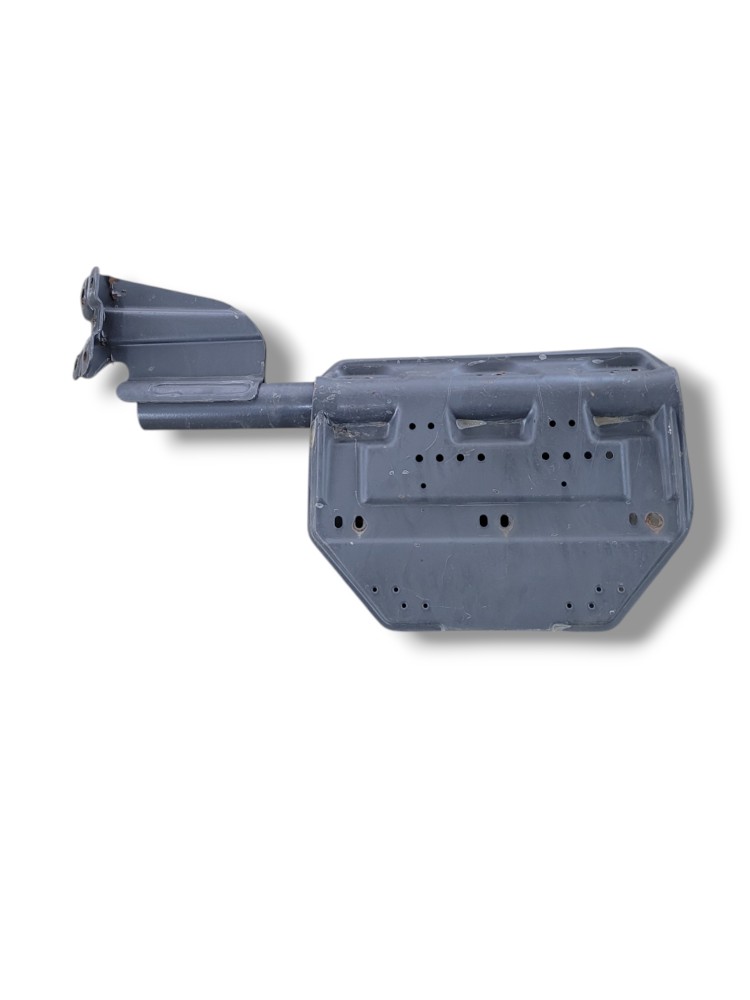 Suporte Paralama Tração Scania G420 2010 E 2011 3