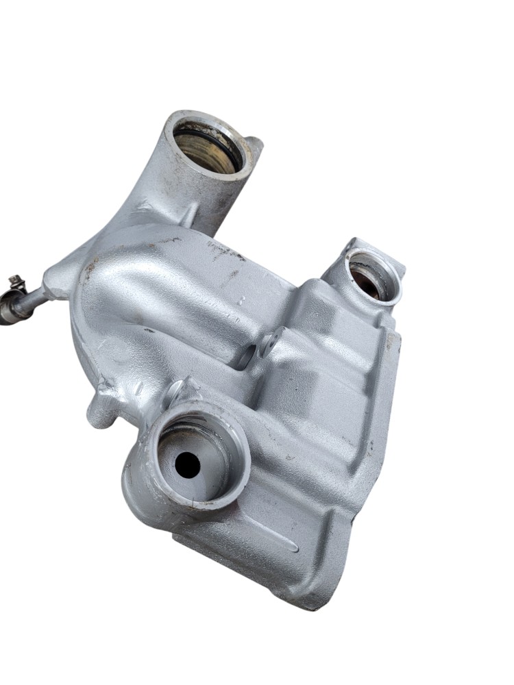 Caixa Termostato Tubo Saida Man Tgx 2