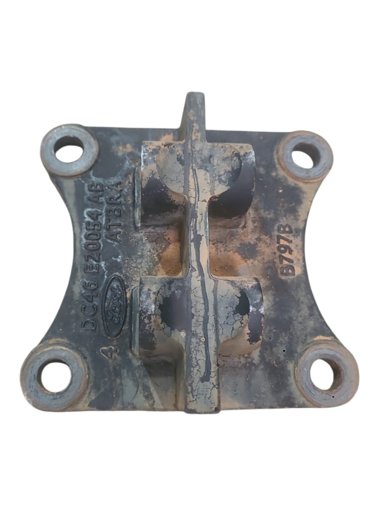Gancho Interno Degrau Ford Cargo 2842 2014 VK118 3